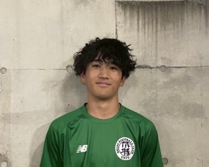 下山玲依